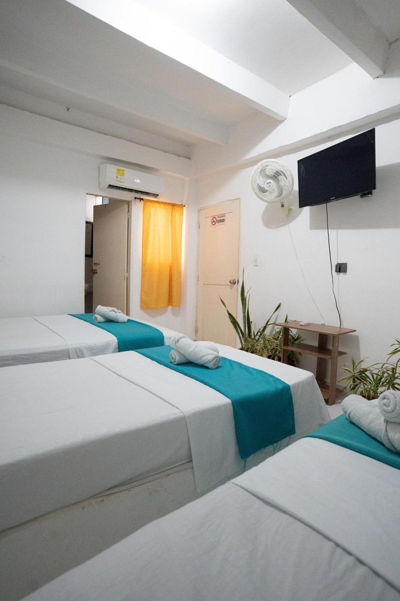 Rivera Hostel Santa Marta  Eksteriør bilde